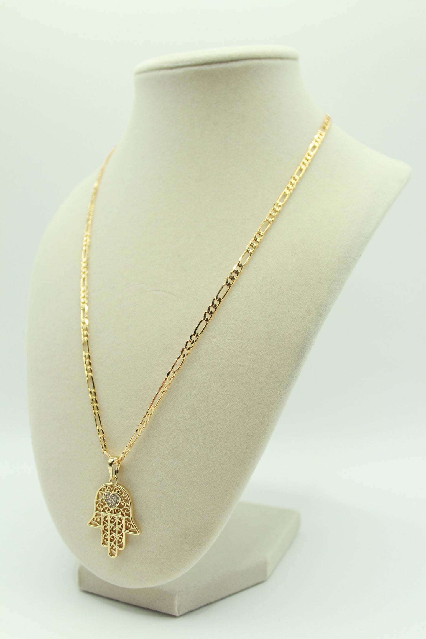 Gold Plated 18K Hamsa Hand Pendant with Heart and Intricate Filigree Design